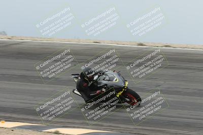 media/Nov-15-2025-Race Pace (Sat) [[8de605a2d8]]/Non Verified Riders (1st 20 Minutes)/Bowl (1015am)/